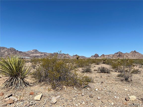 3rd image of 3597 S Jade Rd