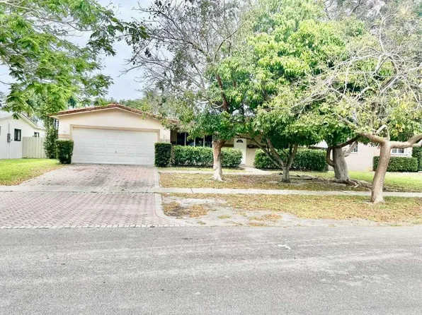 4913 Mckinley Street, Hollywood, FL 33021