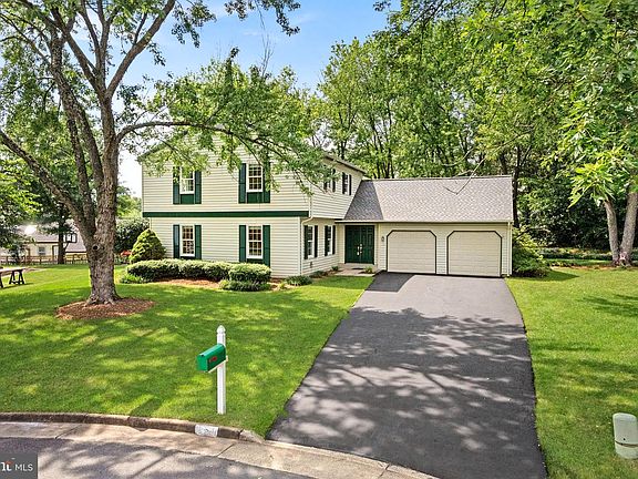 2nd image of 115 Coffee Tree Ct