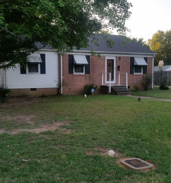 1st image of 1112 Poston Cir