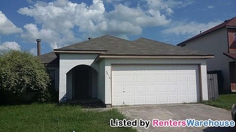 2nd image of 5818 Encanto Point Dr