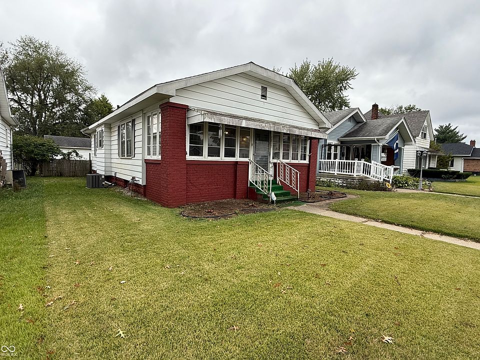 1st image of 2817 Fenwood Ave