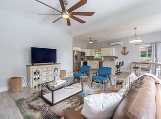 3083 Woodside Ave, Naples, FL 34112