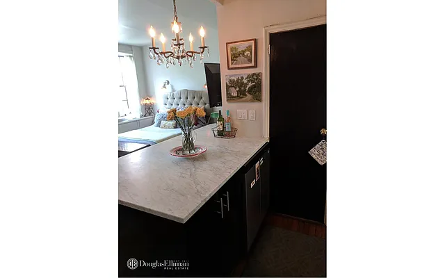 Rented by Douglas Elliman | media 30