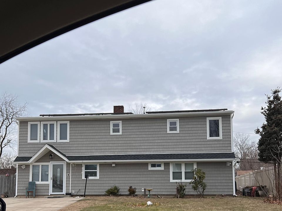 1st image of 31 Pewter Ln