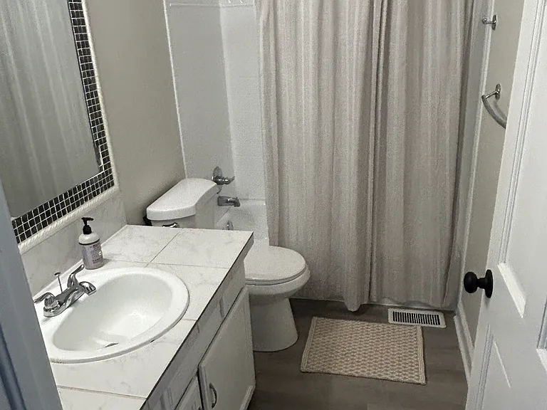 1385 S Laredo Ct — Photo 5