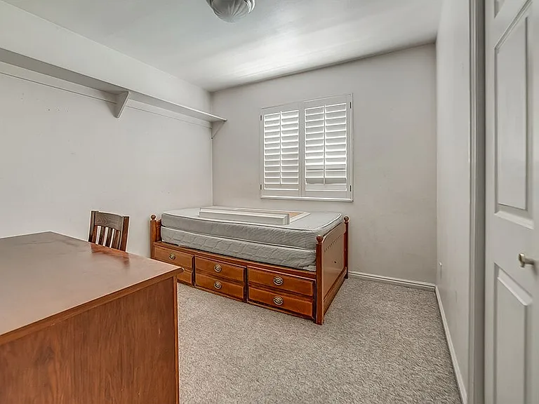 642 N 200 E #209 — Photo 8