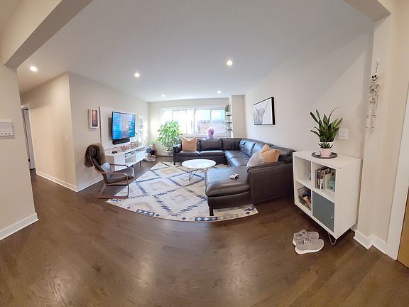 4th image of 317 Wisconsin Ave APT 3A