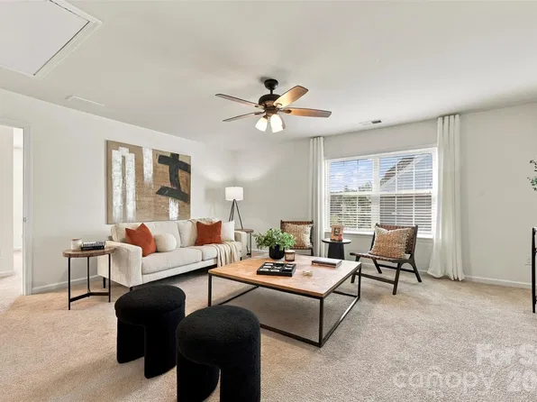 11709 Maher Ln, Huntersville, NC 28078