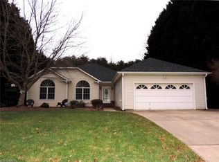1055 Century Park Ave, Kernersville, NC 27284