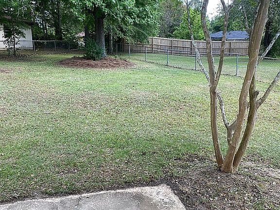 2nd image of 205 Pine Hills Dr