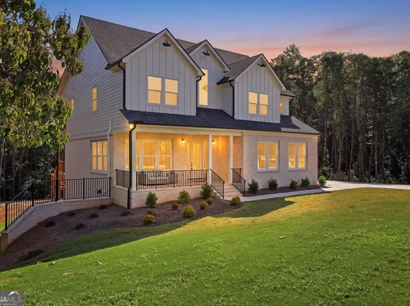 418 Beachwood Dr, Cornelia, GA 30531