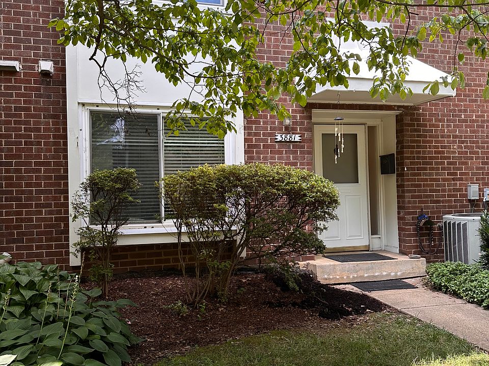 1st image of 3881 Persimmon Cir