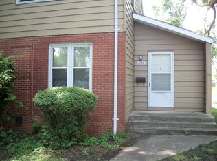 1126 Saint Andrews Cir, Rantoul, IL 61866