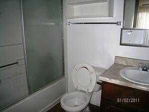 4th image of 3121 Gordonia Dr