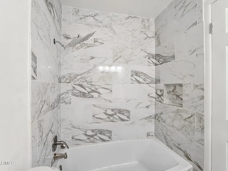 7126 N 19th Ave #192 — Photo 28