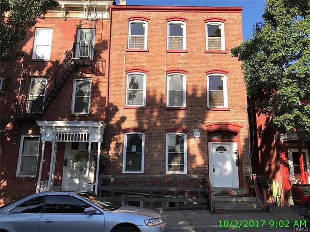 1st image of 215 N Miller St