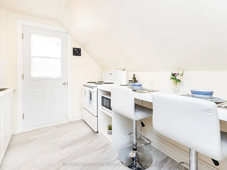 456 Bronson Ave #2 — Photo 11