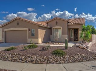 13716 N Carlynn Cliff Dr, Oro Valley, AZ 85755