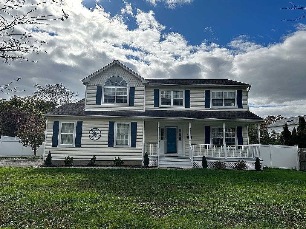 3016 Union Blvd, East Islip, NY 11730 Zillow