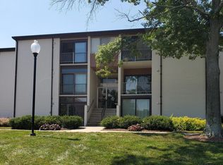 7927 Mandan Rd APT 103, Greenbelt, MD 20770