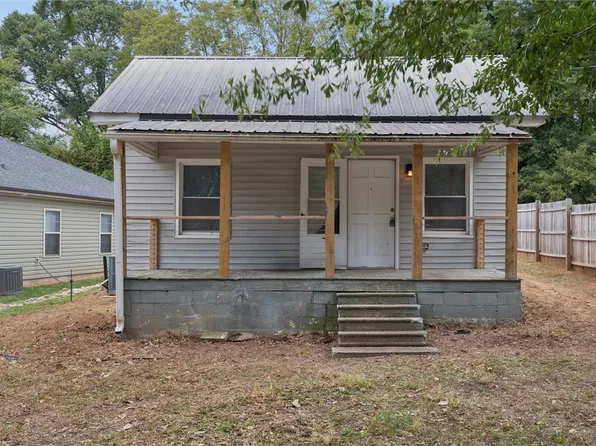 508 W 4th Ave, Easley, SC 29640