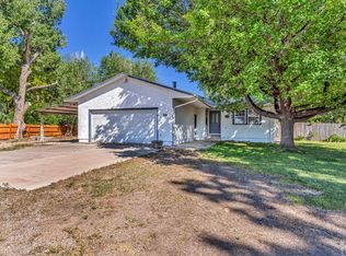 24860 Terry Ct, Pueblo, CO 81006