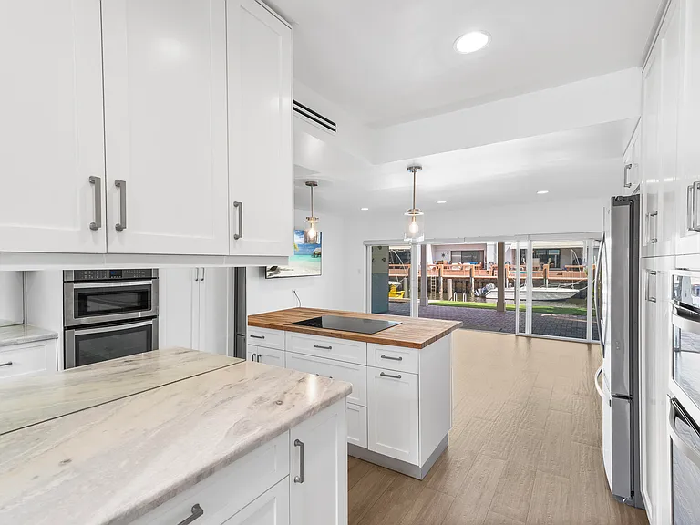 718 Rider Rd — Photo 8