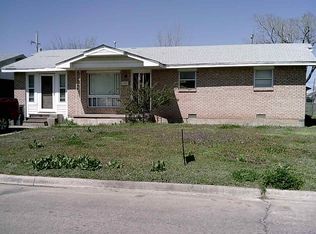 719 SW Sedalia Ave, Lawton, OK 73501