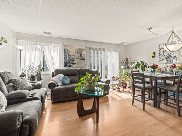 219 South Broad Street APT N217, Meriden, CT 06450