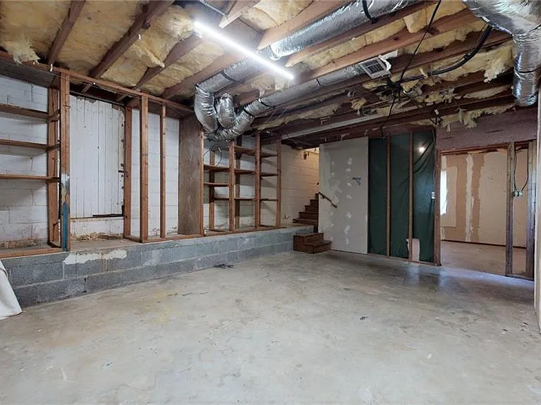 1674 Beacon Hill Blvd — Photo 8