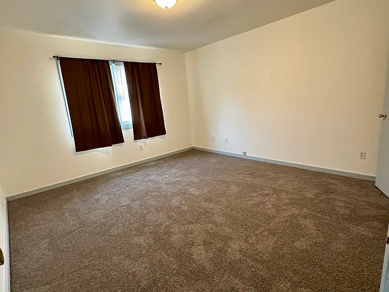 214 West Rd #13 — Photo 16