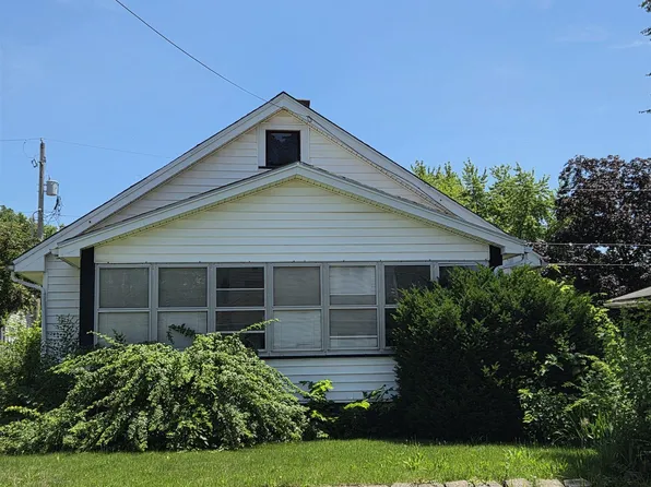 216 Ripper St, South Pekin, IL 61564