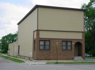 1027 Michigan St, Oshkosh, WI 54902