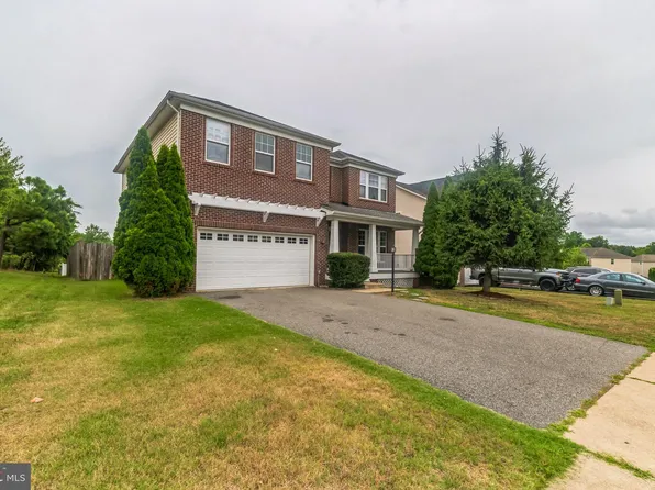 4286 Meyers Rd, Triangle, VA 22172