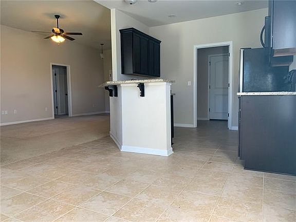 5th image of 25673 Palmwood Ct