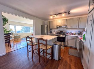 1779 E Lake Rd, Skaneateles, NY 13152