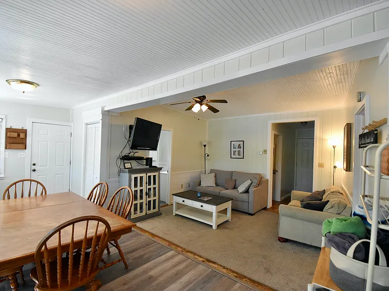 285 N Shore Rd — Photo 9