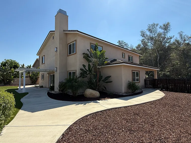 Gated Backyard, very large private and low maintenance