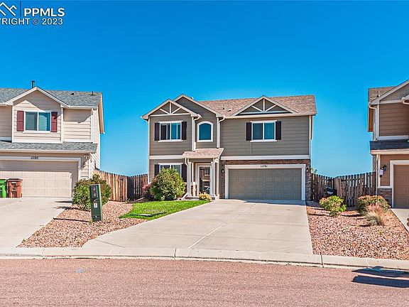 2nd image of 11781 Sedge Ct