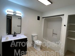 203 E Arbor Ave #204F, Bismarck, ND 58504