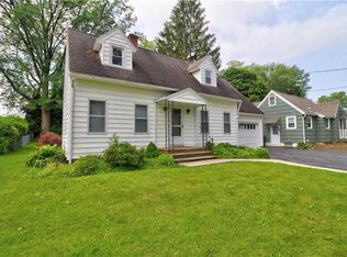 16 Van Duyne Ave, Auburn, NY 13021