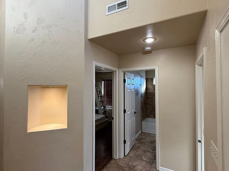 2043 Villa Napoli Loop E — Photo 6