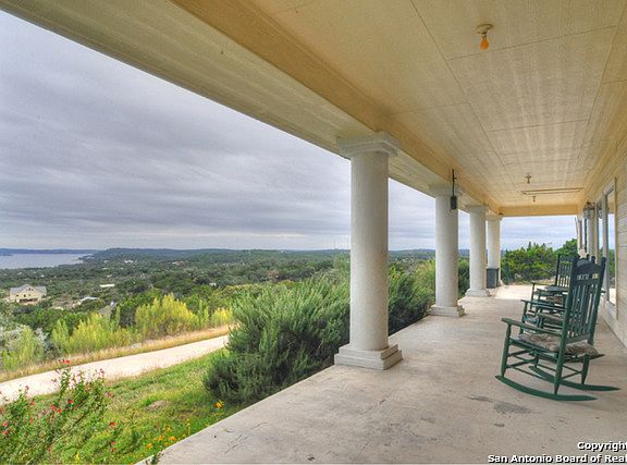 5th image of 200 Scenic Hbr Dr