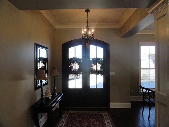 3rd image of 15 Parkside Dr