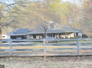 1910 Double Bridges Rd, Good Hope, GA 30641