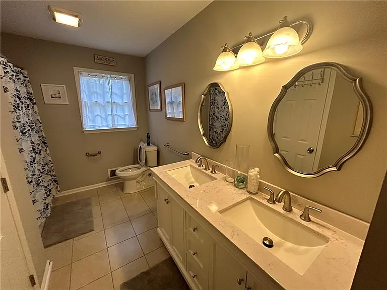 311 Mariner Cir — Photo 22