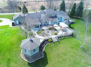 1420 Fort Findlay Rd, Woodville, OH 43469