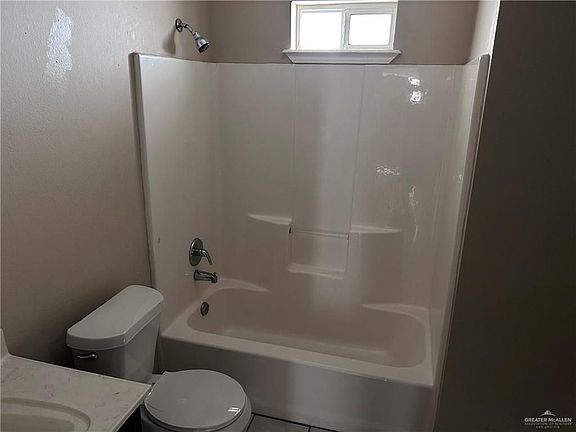 5th image of 1800 Oasis Dr #105