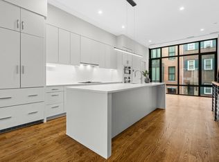 1-17 Edgerly Pl #13, Boston, MA 02116